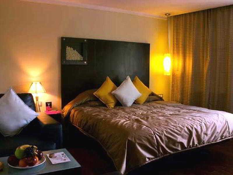 37Th Crescent Hotel Bengaluru Room photo